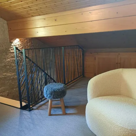 Chalet Taninges Casa de Férias *